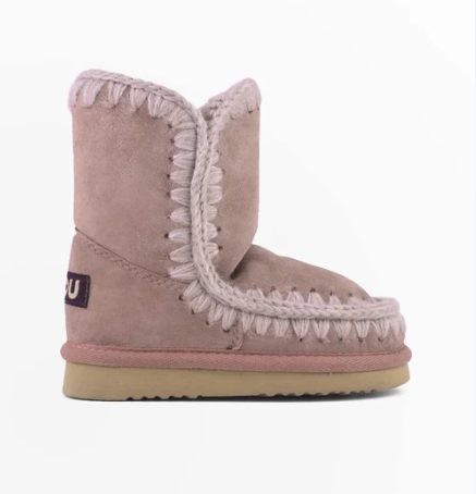 Fra Fjell til Fjord: Mou Boots Eskimo &ndash; Din P&aring;litelige F&oslash;lgesvenn i Norsk Klima